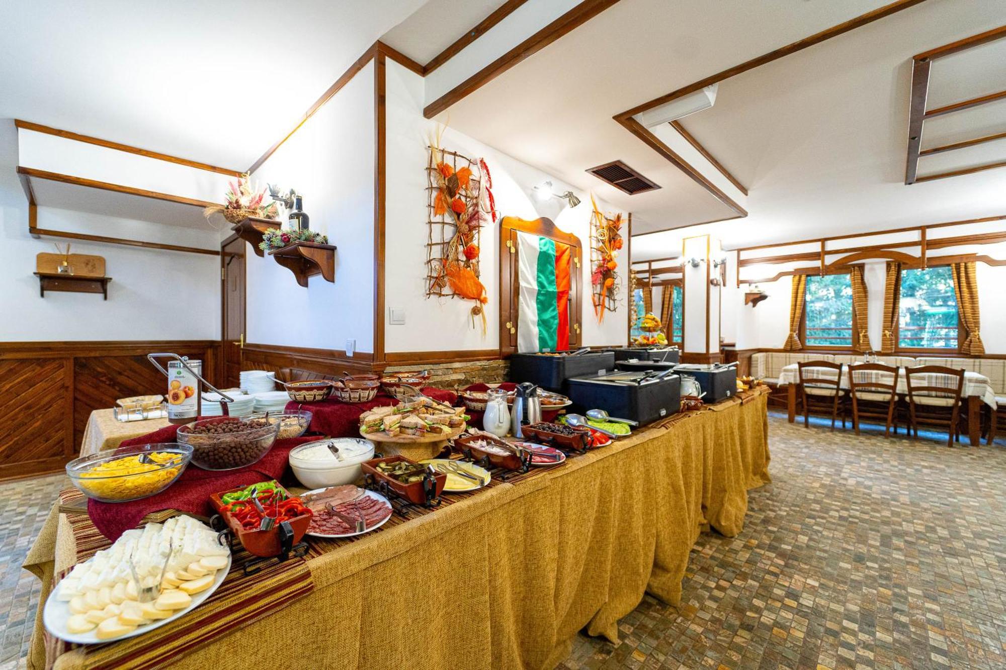 Mpm Family Hotel Merryan Pamporovo Exteriör bild